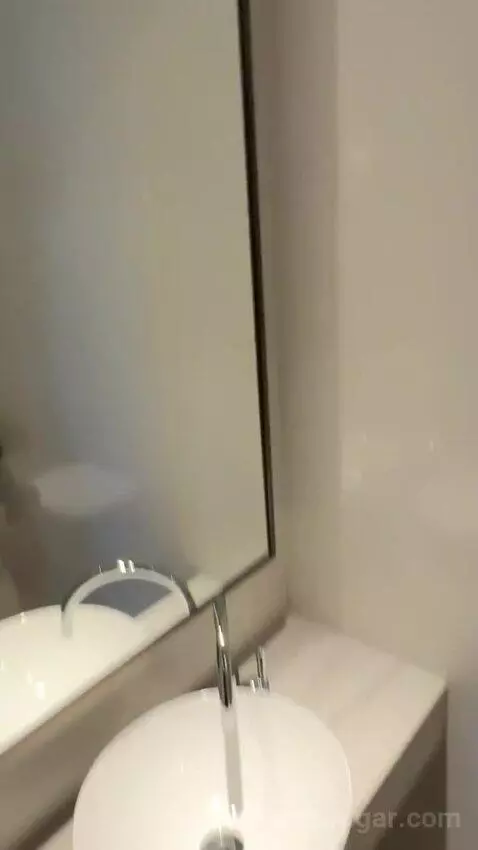 1 Bedroom Junior Suite, 1 King, City View, Corner Room (#1818) bathroom picture #9