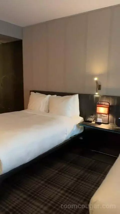 Fabulous (42sqm), Guest Room, 2 Double, City View bed picture #1