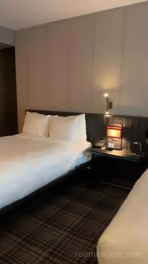 Fabulous (42sqm), Guest Room, 2 Double, City View bed picture #2