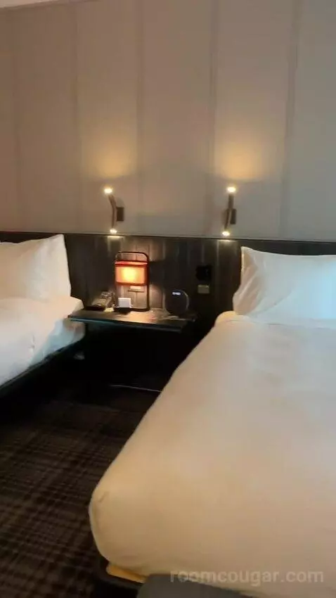 Fabulous (42sqm), Guest Room, 2 Double, City View bed picture #6
