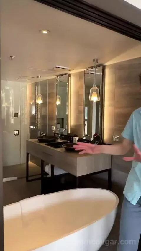 Harbour Suite, Suite, 1 King, Water View bathroom picture #2