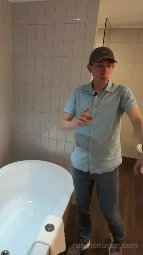 Walsh Bay King Suite bathroom picture #5