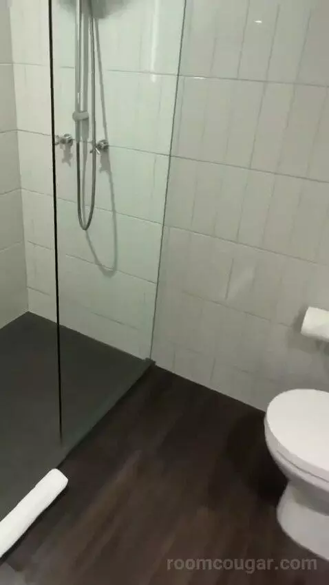 Walsh Bay King Suite bathroom picture #10