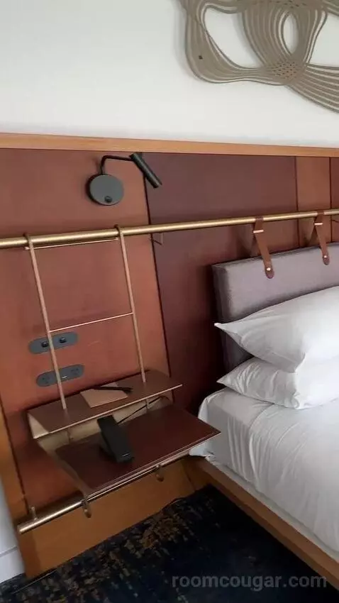 Vice Admiral Suite, Suite, 1 King, Bridge View bed picture #1