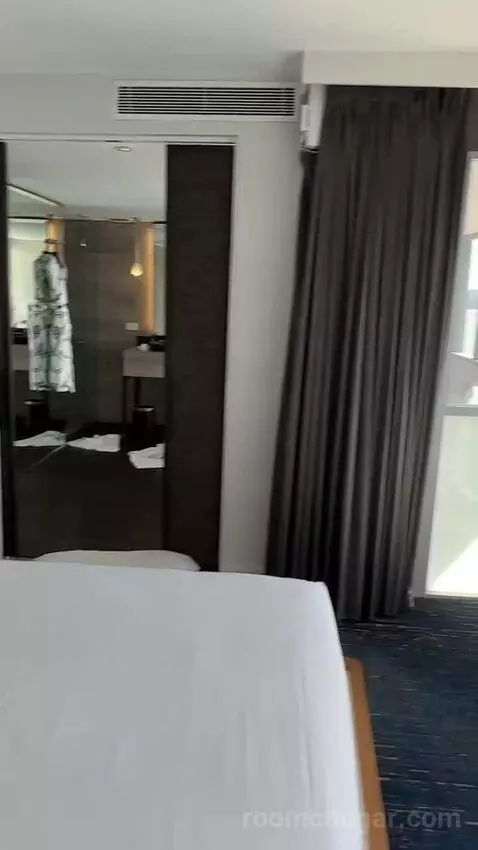 Vice Admiral Suite, Suite, 1 King, Bridge View bed picture #12