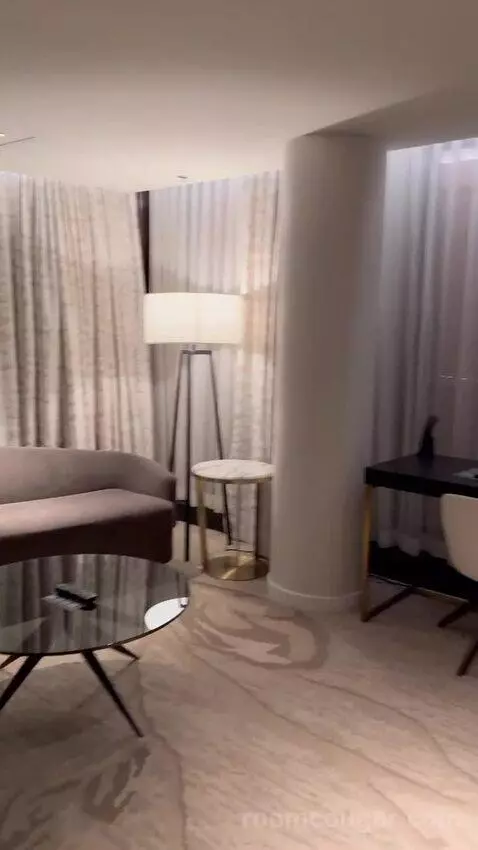 1 Bedroom Suite, 1 King picture #18