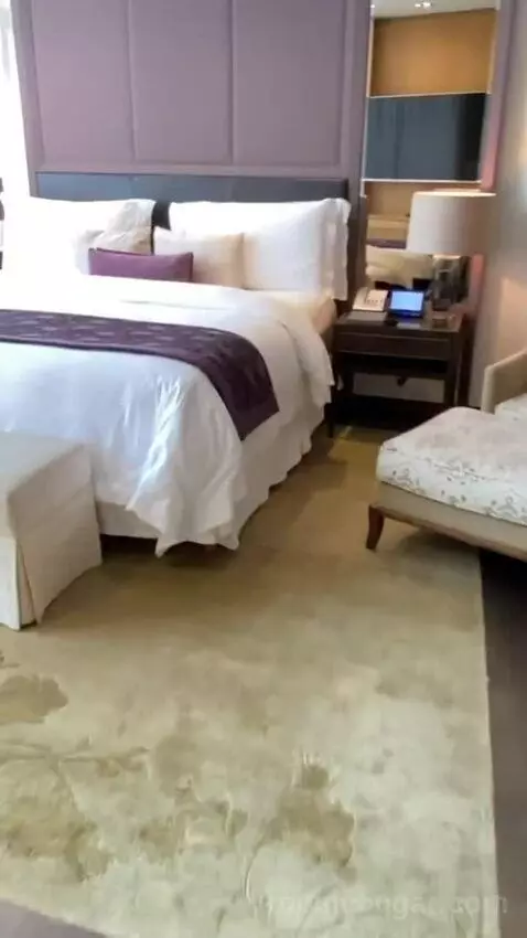 1 King Bed, Paseo De La Reforma Avenue View, Butler Service, Astor Suite bed picture #1
