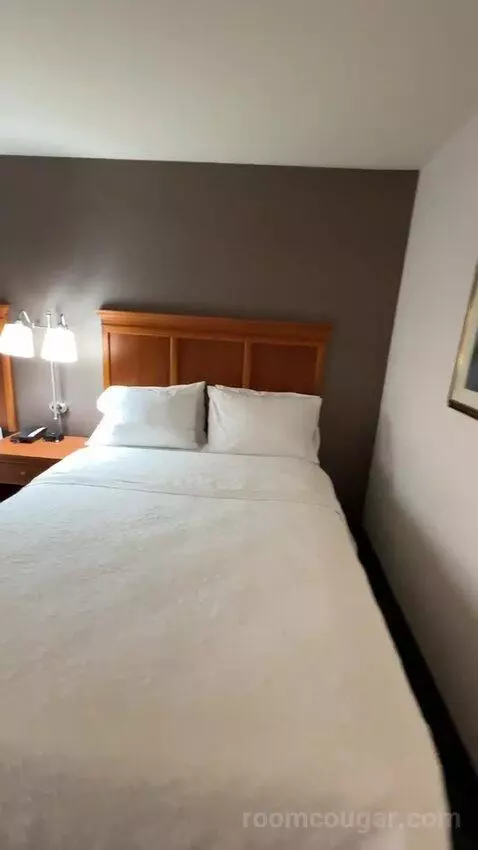 Queen Room with Two Queen Beds (#208) bed picture #1