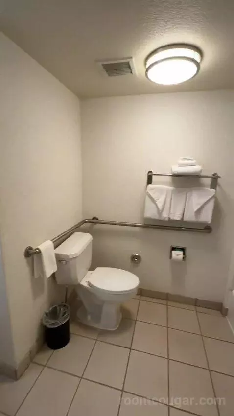 King Room - Mobility Access (#228) bathroom picture #5