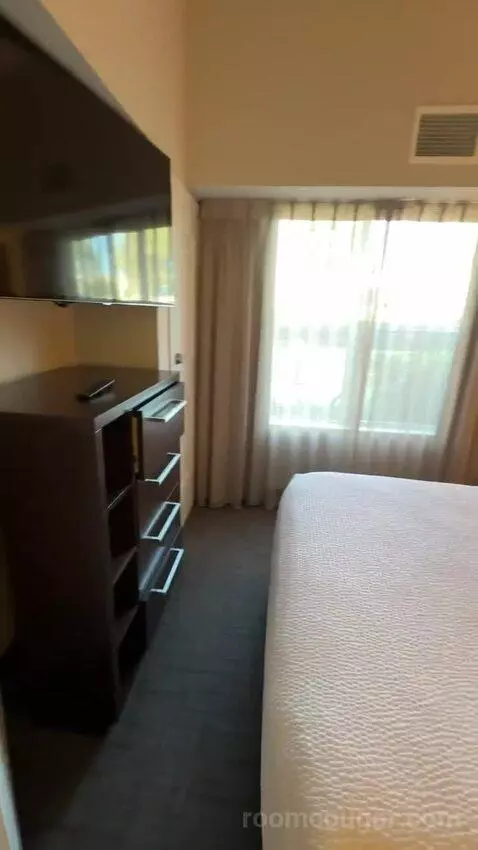One-Bedroom Queen Suite with Sofa Bed (#139) bed picture #5
