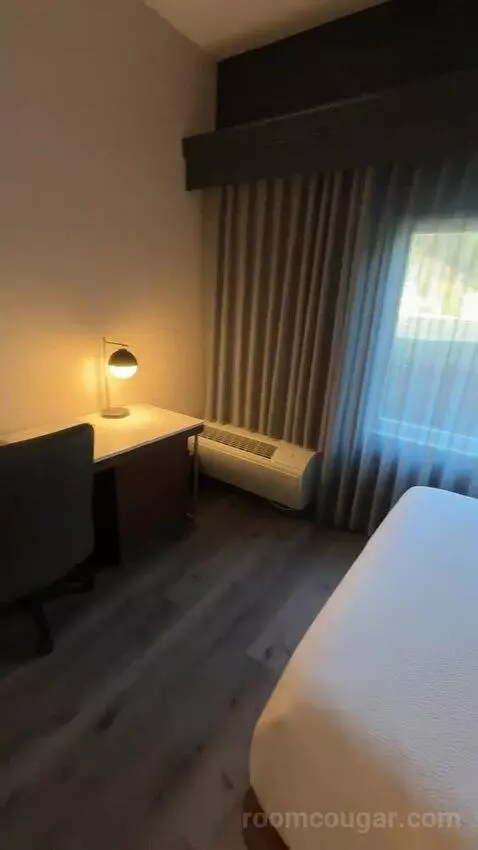 Queen Room with Two Queen Beds (#161) bed picture #7