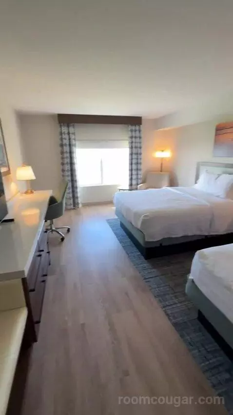 Queen Room with Two Queen Beds and Ocean View (#202) bed picture #2