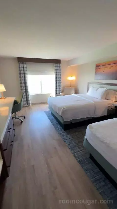 Queen Room with Two Queen Beds and Ocean View (#202) bed picture #3