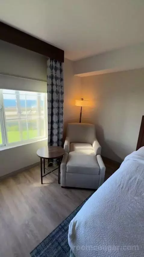 Queen Room with Two Queen Beds and Ocean View (#202) bed picture #10