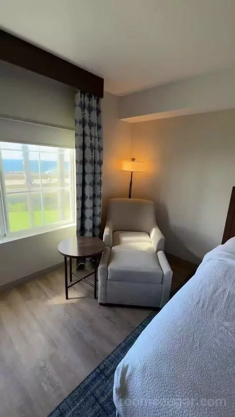 Queen Room with Two Queen Beds and Ocean View (#202) bed picture #11