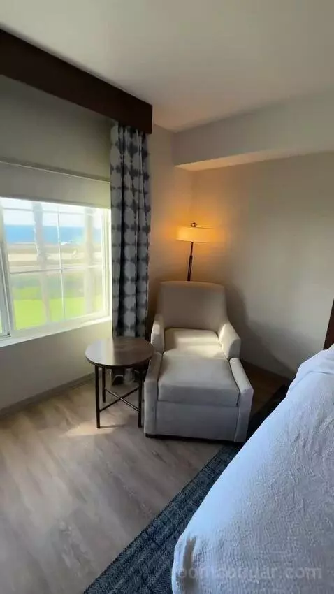 Queen Room with Two Queen Beds and Ocean View (#202) bed picture #12