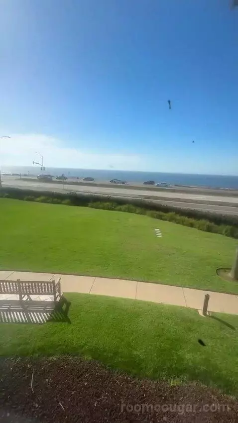 Queen Room with Two Queen Beds and Ocean View (#202) view picture #2