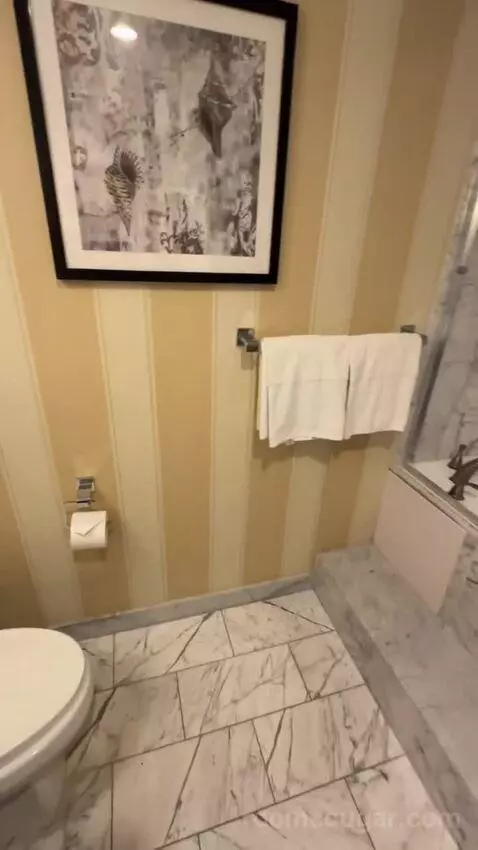 King Ocean View (#367) bathroom picture #6