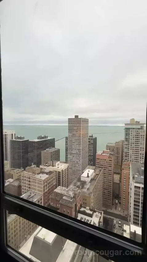 Lakeside Suite, 1 Bedroom Suite, 1 King, Sofa Bed, Lake Michigan View (#2907) view picture #1