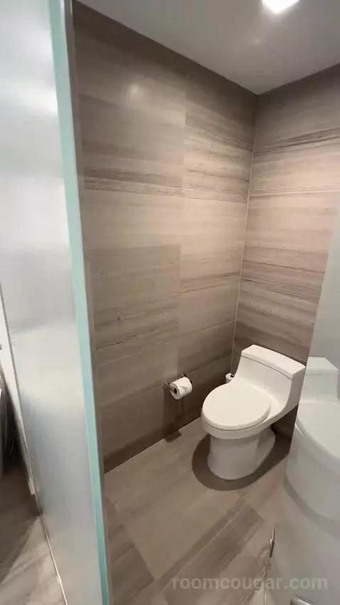 Magnificent Mile Suite (#2724) bathroom picture #7