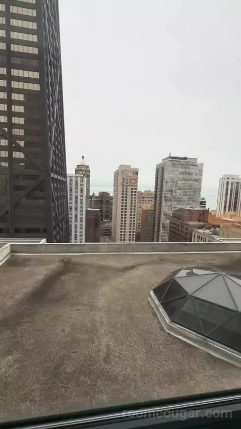 King Room with City View picture #16