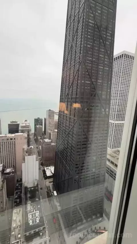 Double Room with Two Double Beds and Lake View view picture #7