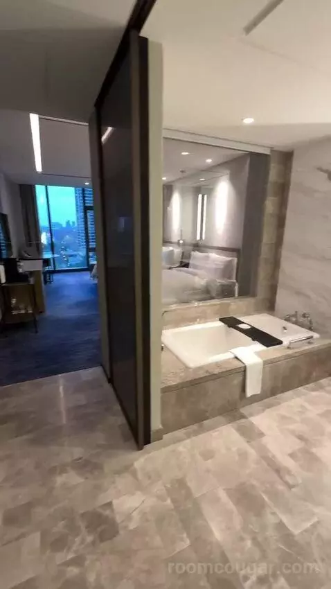 Superior Queen Room with Two Queen Beds bathroom picture #1