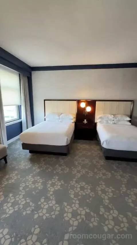 Guest Room with Two Double Beds (#718) bed picture #1