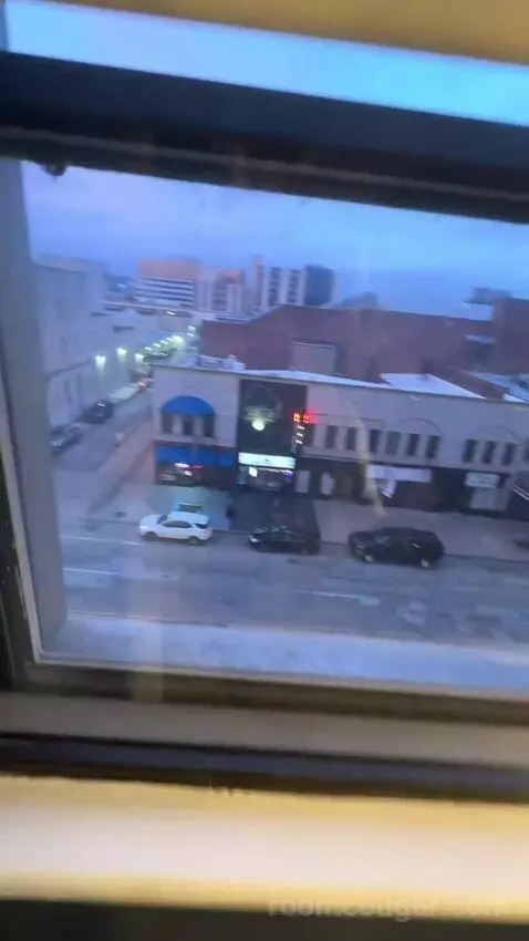 1 King Bed, City View, Guest Room (#312) picture #16