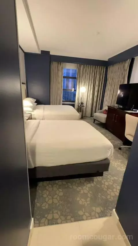 2 Double Beds, Corner, Guest Room (#342) bed picture #3