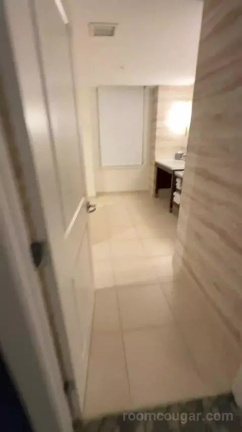 Luxury 2 Bedroom Suite, 2 Bedrooms: 1 King Bed, 1 King Bed, City View, (#1202) picture #18
