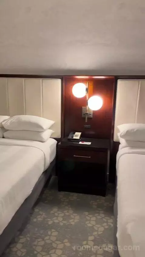 2 Double Beds, City View, Corner, Junior Suite (#710) bed picture #1