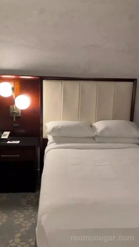 2 Double Beds, City View, Corner, Junior Suite (#710) bed picture #6