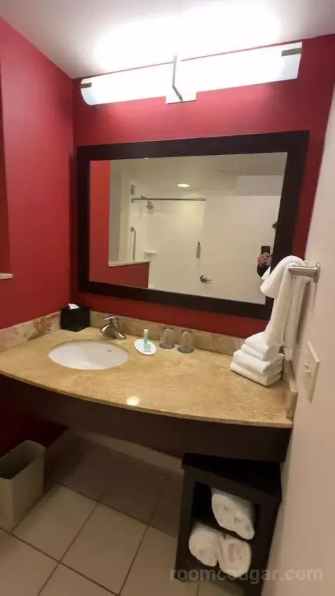 Queen Room with Two Queen Beds - City View (#568) bathroom picture #1
