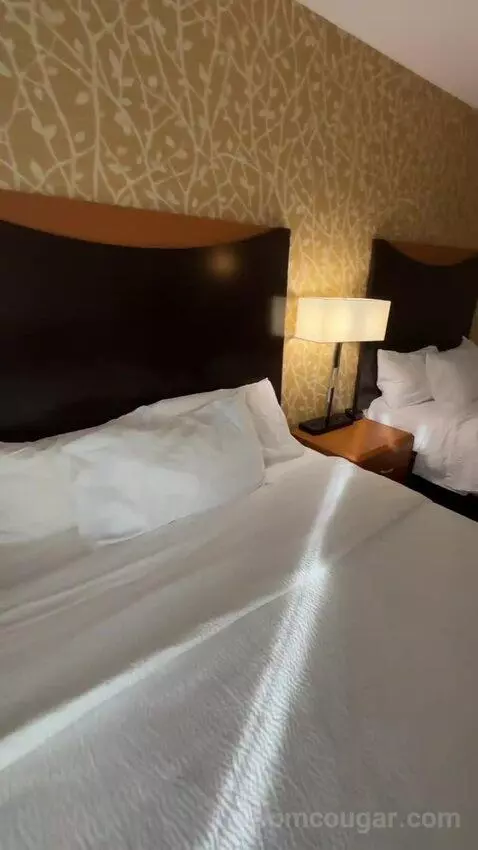 Queen Room with Two Queen Beds (#205) bed picture #4