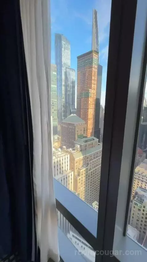 Family Studio Suite, Studio, 1 Double or 1 Twin, City View view picture #1