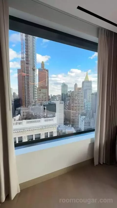 Nomad One-Bedroom King Suite - Low Floor (#2410) picture #12