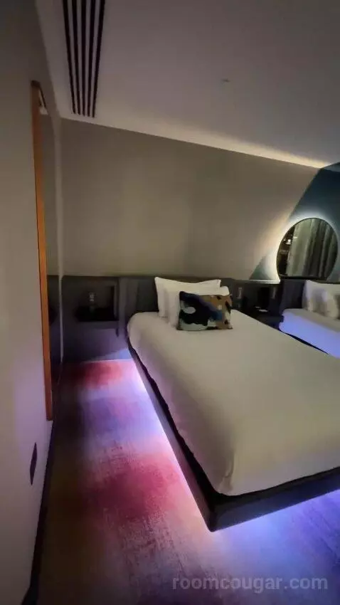 Fabulous Room, Guest Room, 2 Double, Balcony (#818) bed picture #1