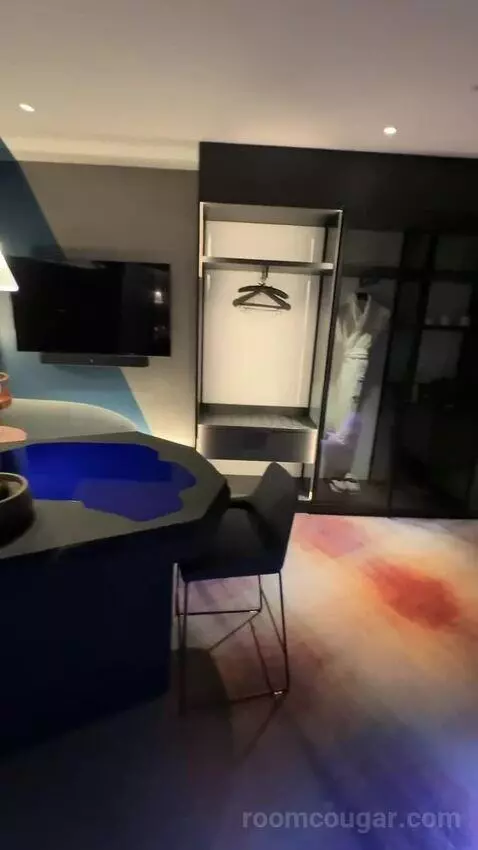 Fabulous Room, Guest Room, 2 Double, Balcony (#818) picture #10