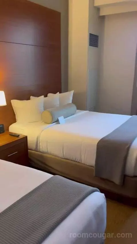 Queen Room with Two Queen Beds bed picture #6
