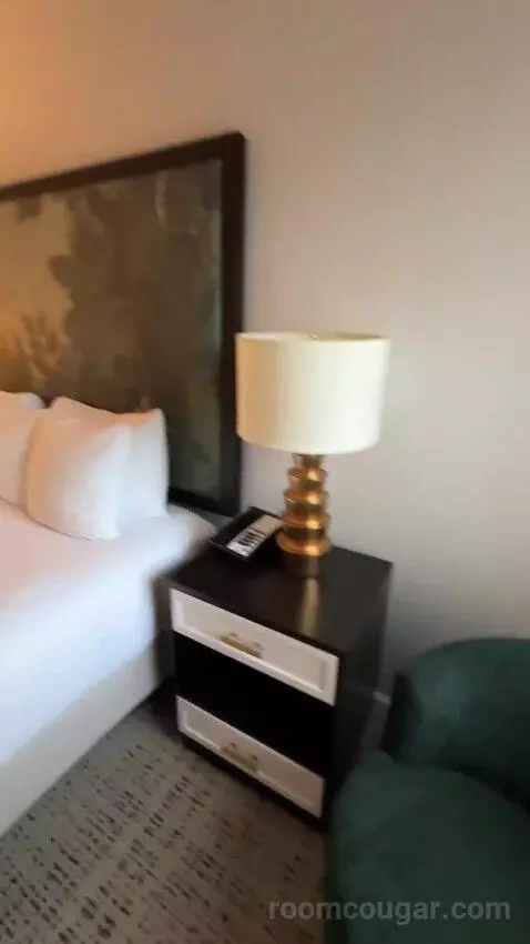 1 Bedroom Suite (#401) bed picture #7