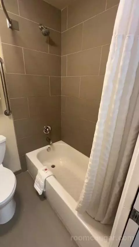 Standard Room One Queen Bed (#105) bathroom picture #2
