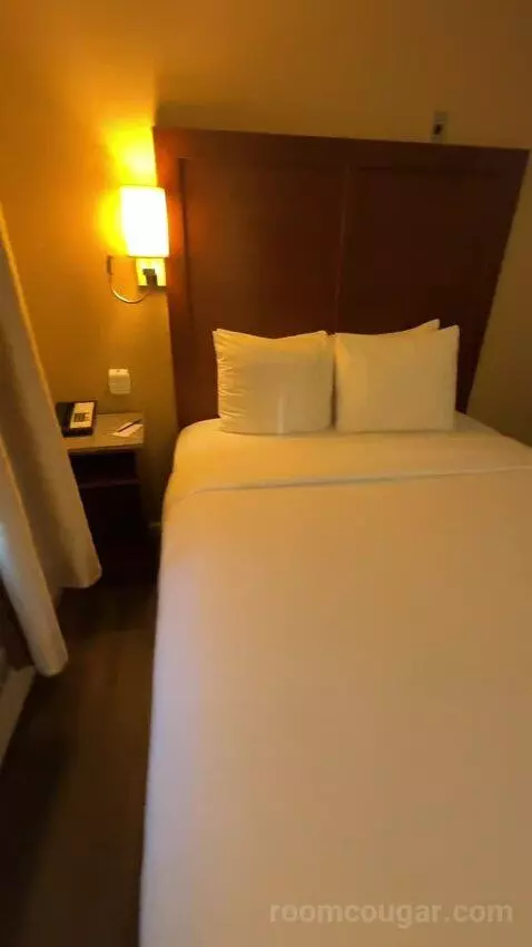 Standard Room One Queen Bed (#105) bed picture #7