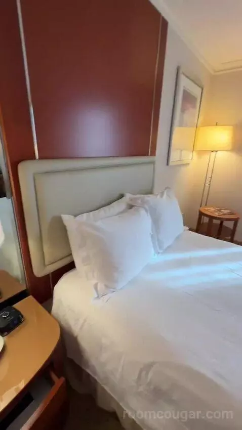 2 Double Beds, Standard Room, City View (#1118) bed picture #8
