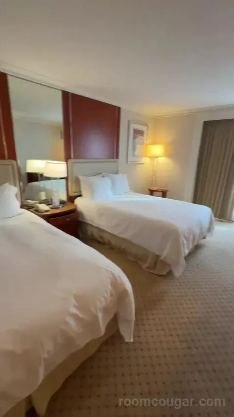 2 Double Beds, Standard Room, City View (#1118) bed picture #2