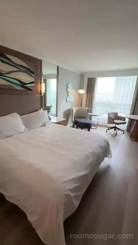 King, Water View, Renovated (#1510) view picture #6