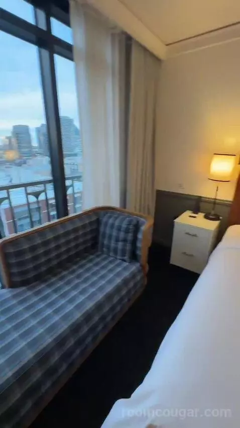 Bay King (#1129) bed picture #11