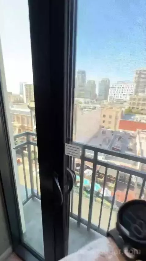 King Room with Balcony and Street View (#715) view picture #2