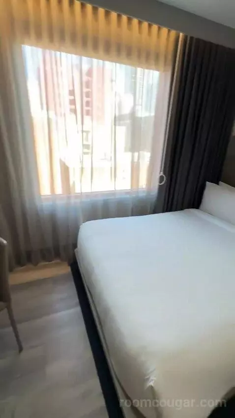 Standard Queen Room with Two Queen Beds bed picture #6