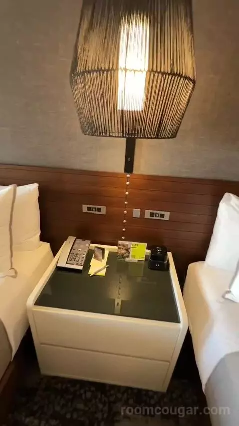 Deluxe, Guest Room, 2 Double, City View, Balcony bed picture #7